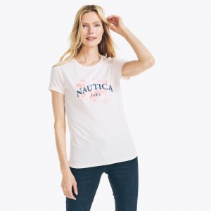 Nautica Duurzaam Gemaakt Geborduurde Bloemen Logo Grafische T-shirts Dames Gekleurd Roze